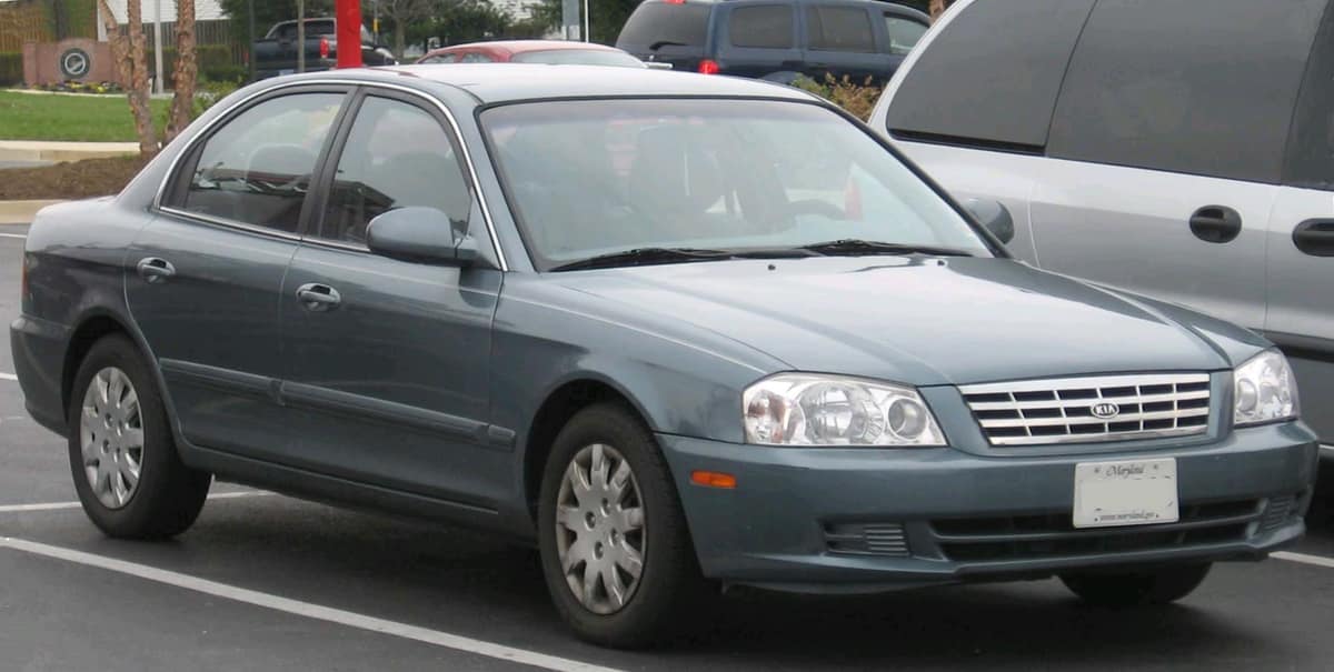 01-02_Kia_Optima