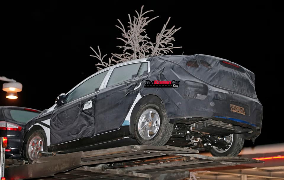 Hyundai Priusfighter 7