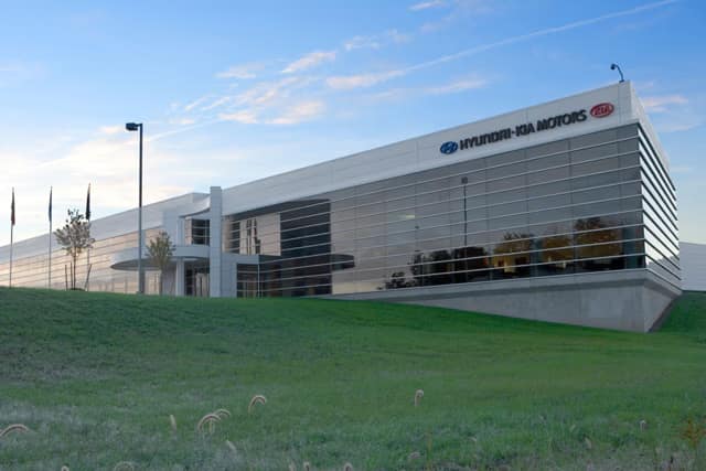 hyundai_kia_building1