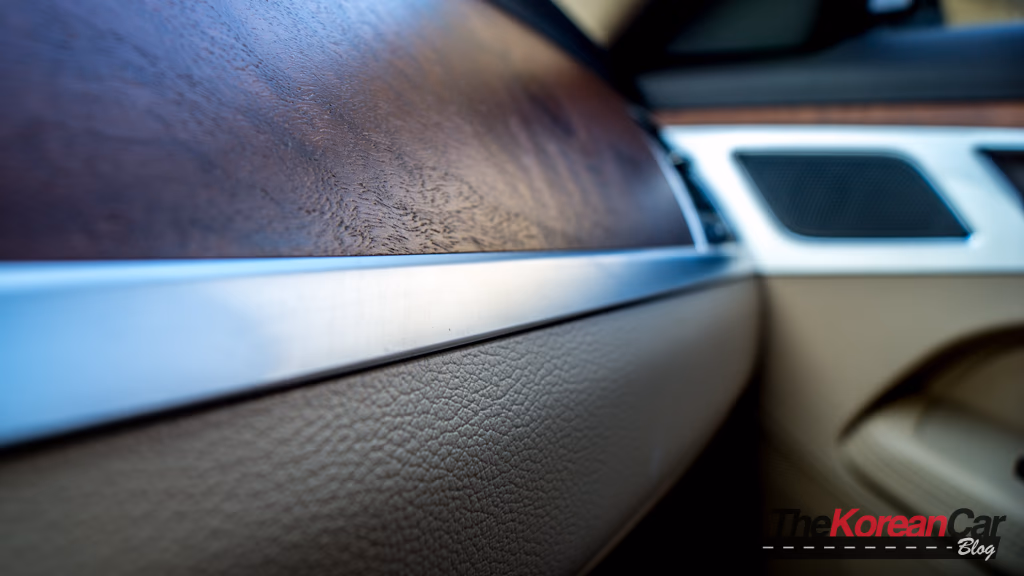 Test-2015-Hyundai-Genesis-USA-18