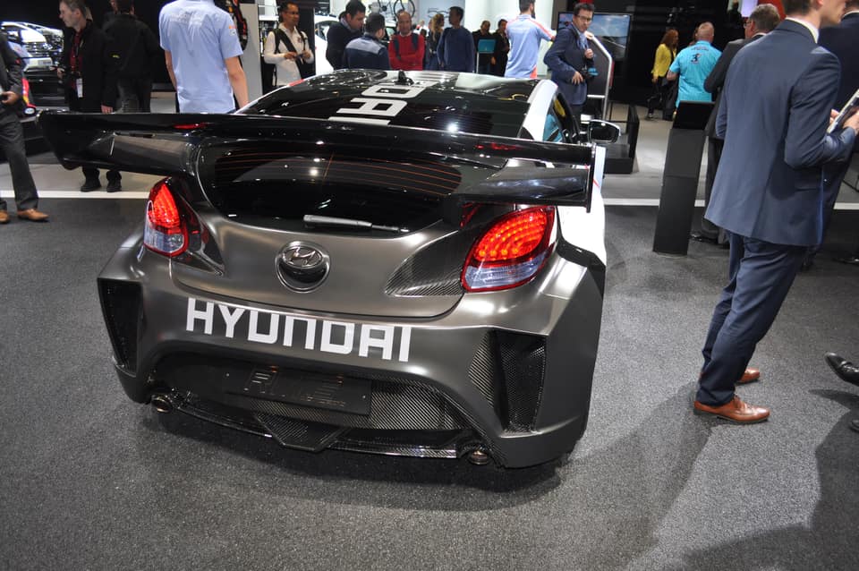 Hyundai Veloster