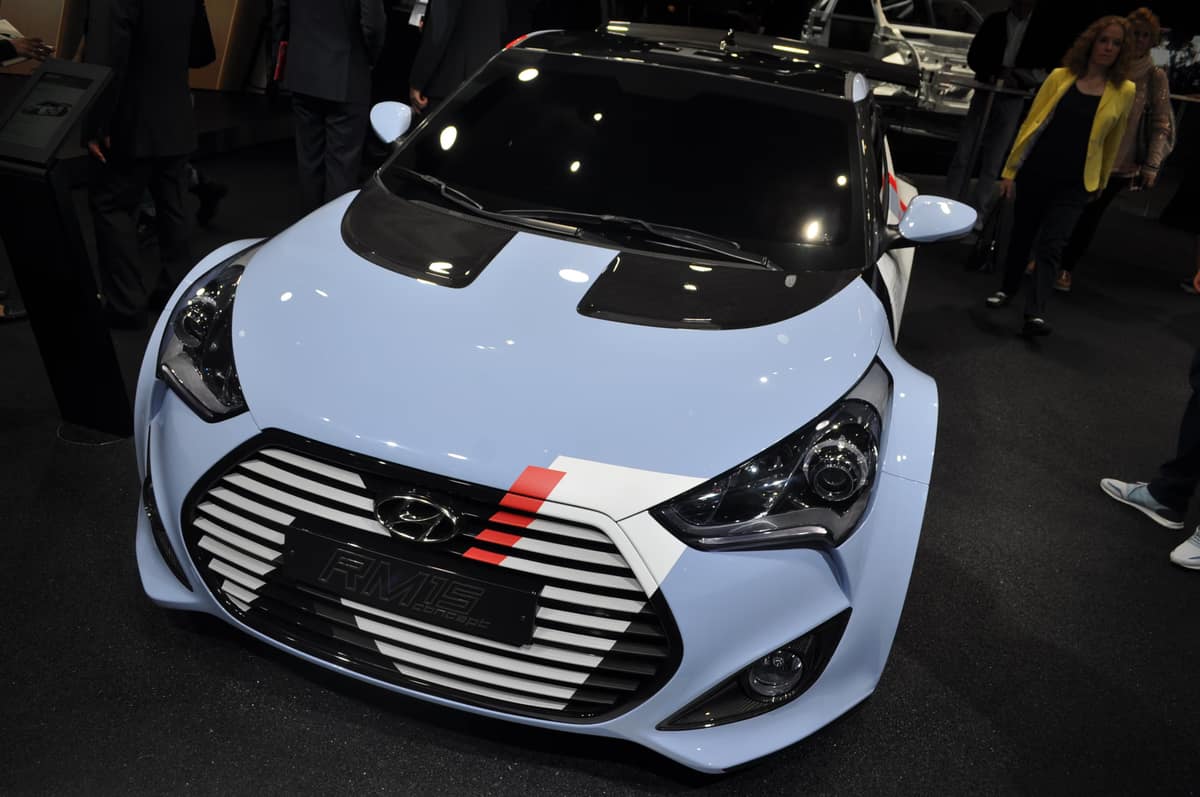 Hyundai Veloster (2)