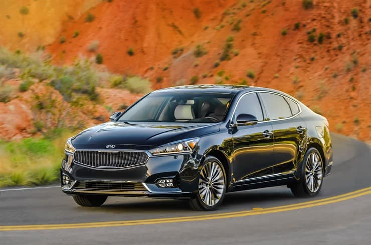 2017 Kia Cadenza