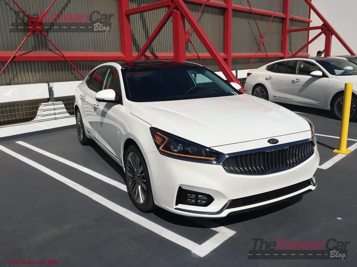 2017 Kia Cadenza