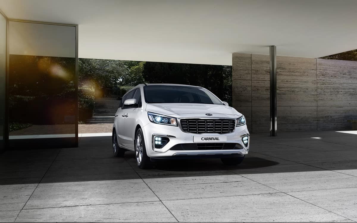 Kia sedona facelift (13)