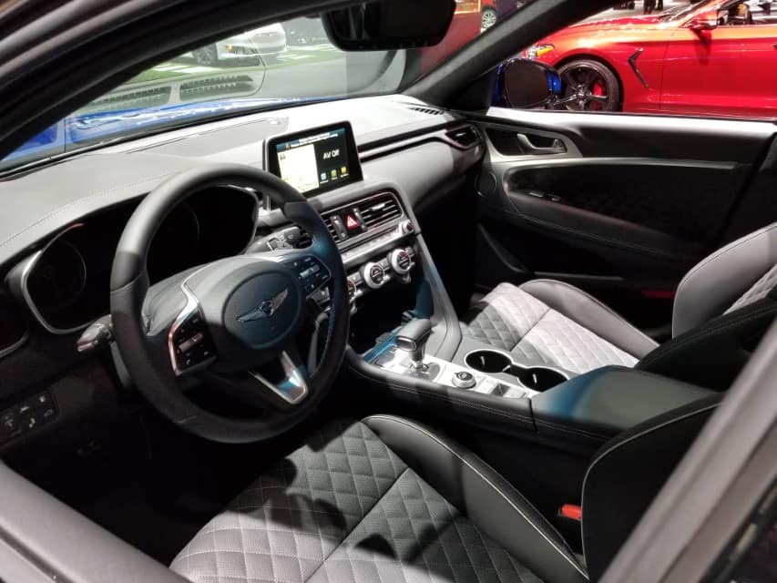 2019 genesis g70 (12)