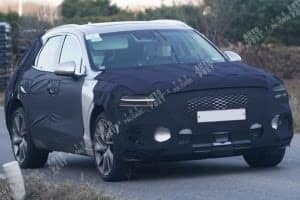 genesis-gv70-spied-3