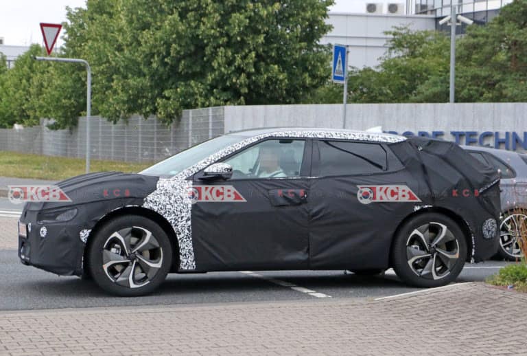 Dieses Bild hat ein leeres Alt-Attribut; sein Dateiname ist Kia-EV-16-Large-1024x690.jpg