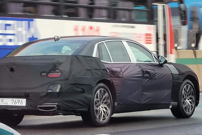 genesis g90 rs4 spied