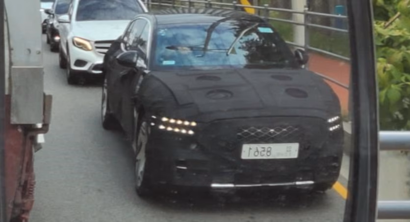 genesis g90 limusina