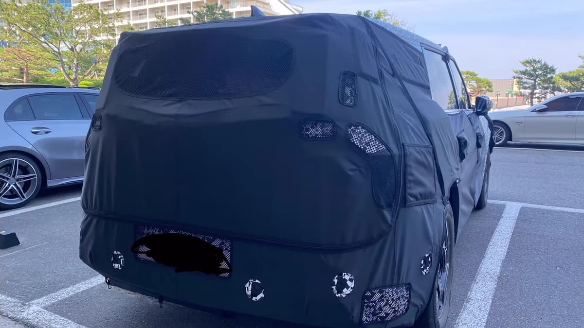 kia ev9 prototype 8