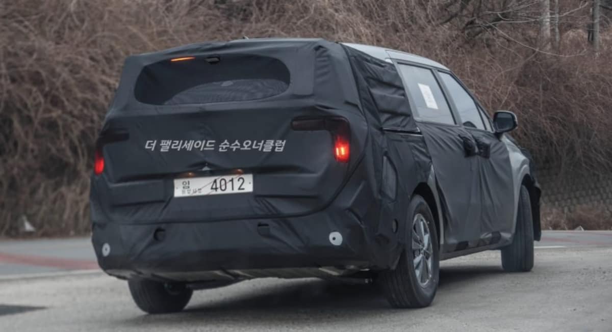 kia carnival