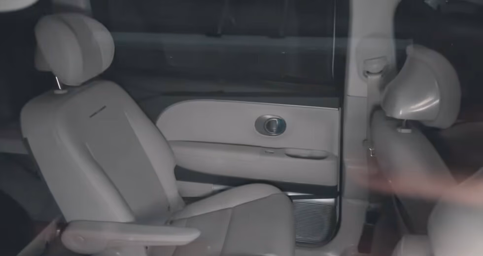 Hyundai IONIQ 7