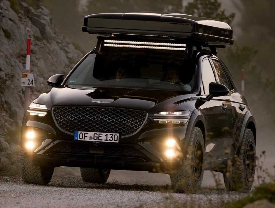 Genesis GV70 Camping