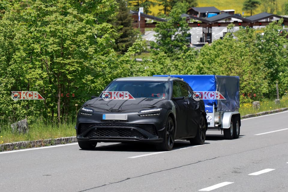 Genesis GV60 Magma