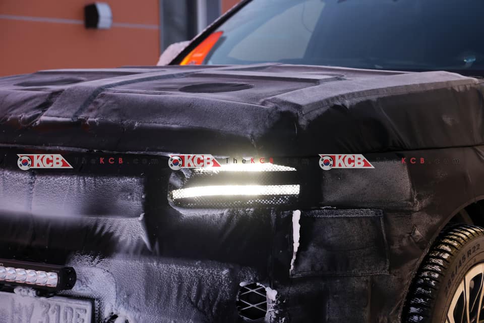 Genesis GV90 11