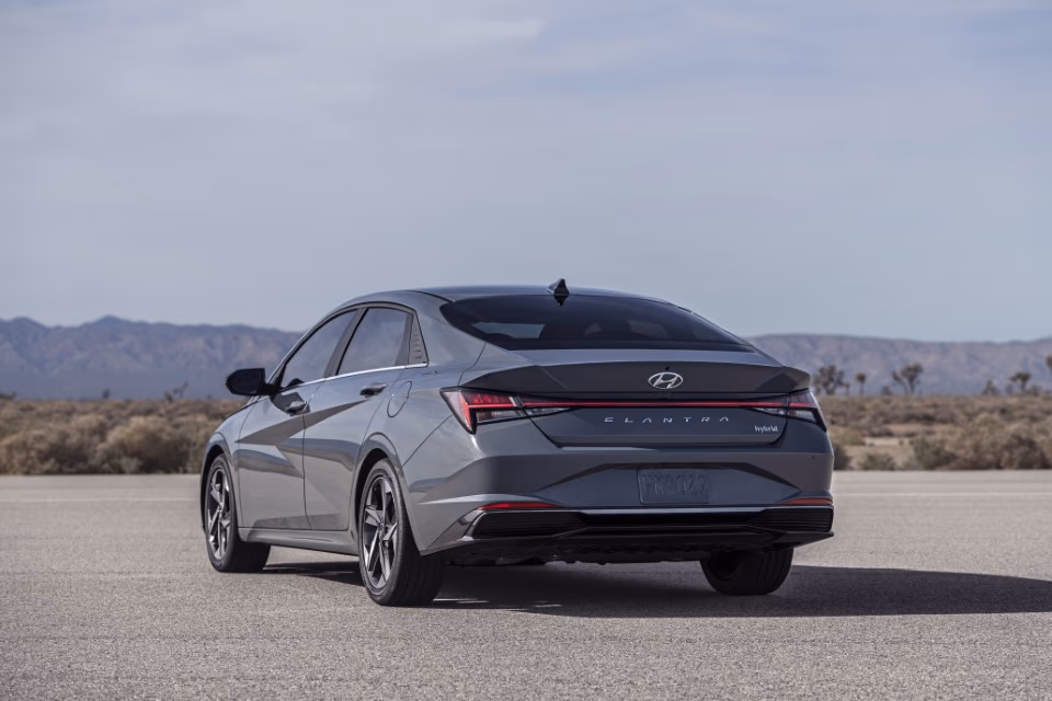 hyundai elantra hybrid
