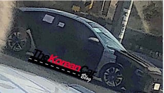 Hyundai Elantra Facelift Spied