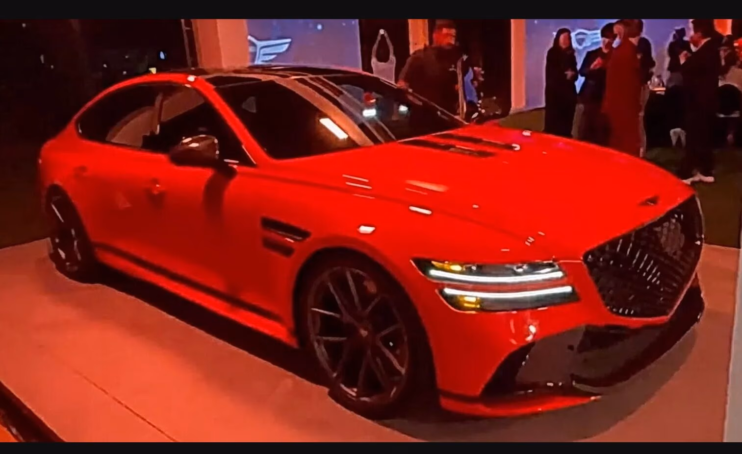 genesis g80 performance dubai