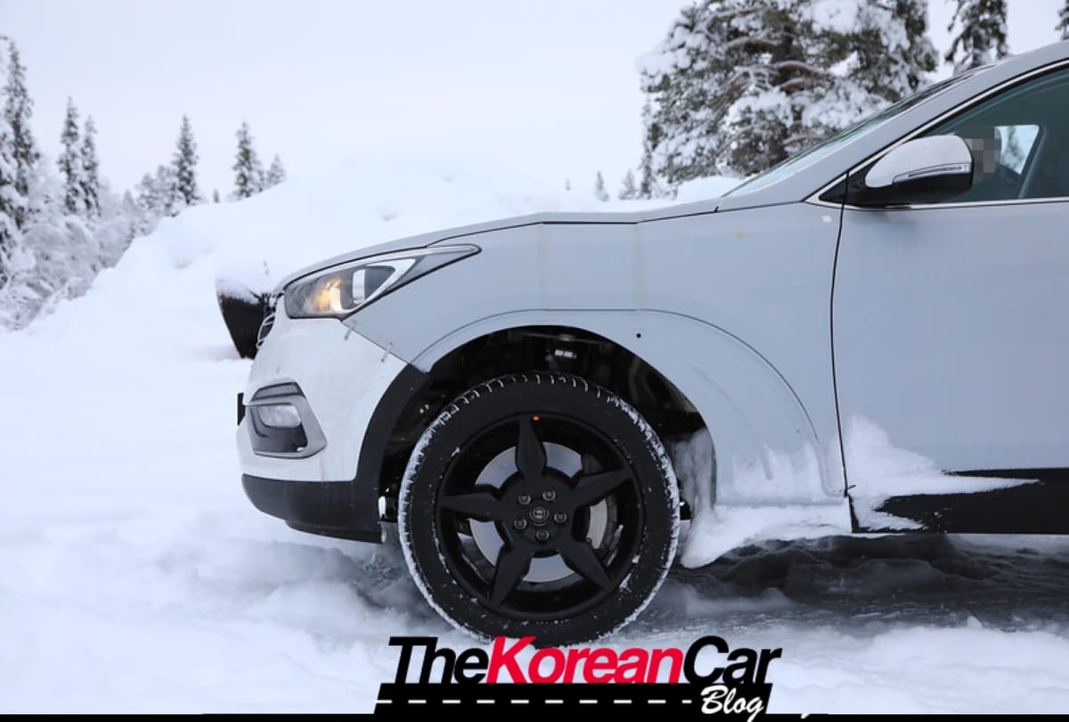 Genesis SUV Test Mule Spied