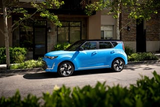 Kia Debuts Facelifted 2023 Soul