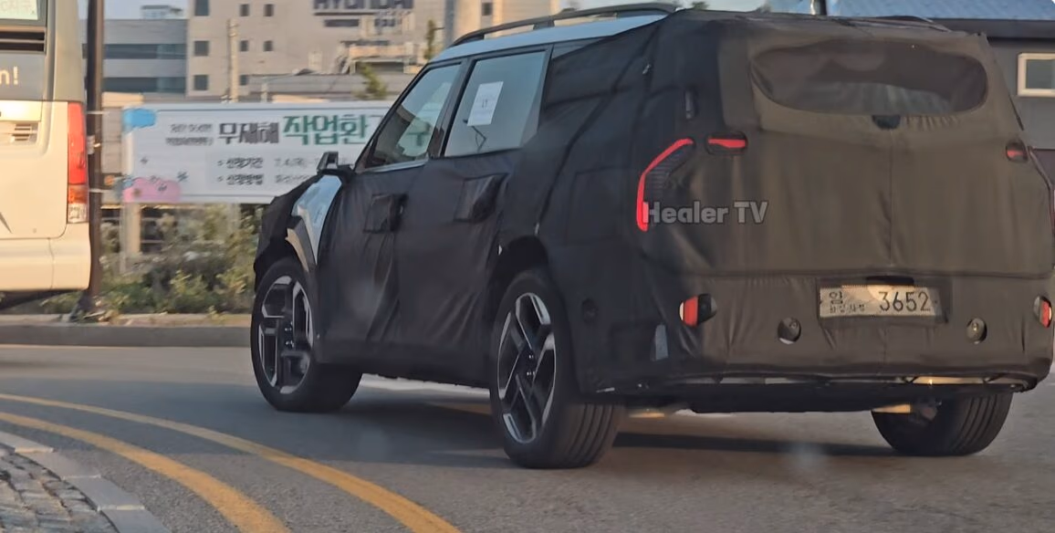 kia ev9 gt spied