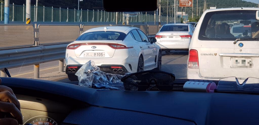 Kia Stinger Test Car Spotted