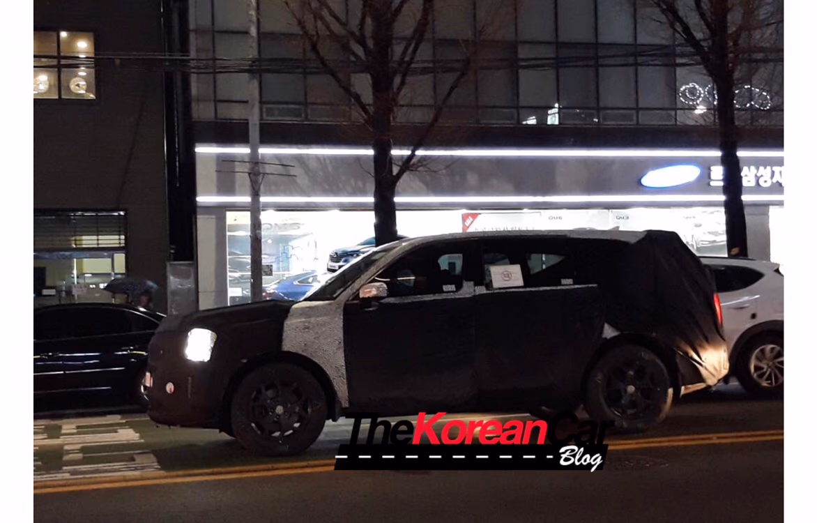 Kia Telluride Spied Again