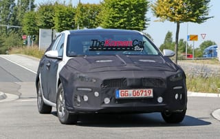 Hyundai i30 Sportsvan Spotted (3)