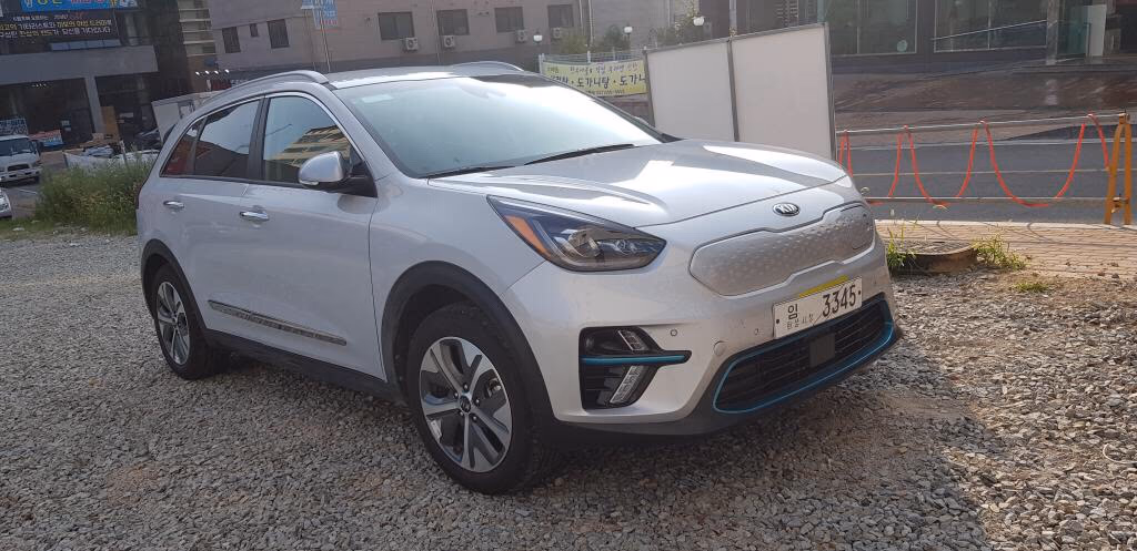 US-spec Kia Niro EV Spied