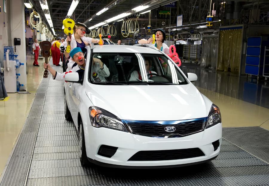 Red_Nose_Clowndoctors_hitch_a_lift_as_Kia_Zilina_production_hits_One_Million_Cars