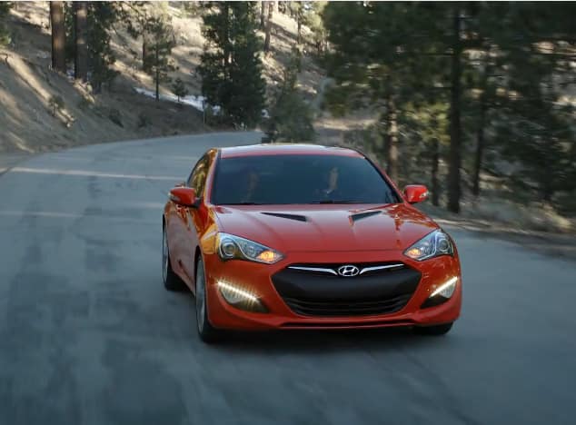 2013-genesis-coupe-commercial-canada