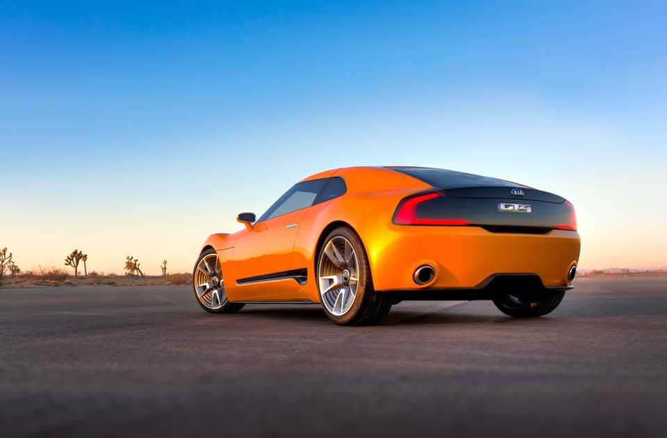 Kia_GT4_Stinger_concept_unveiled_at_2014_Detroit_Motor_Show_Kia_50032 (1)