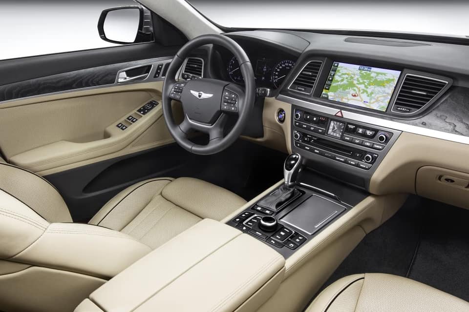2014-hyundai-genesis-sedan-debut-geneva-motor-show-europe (2)