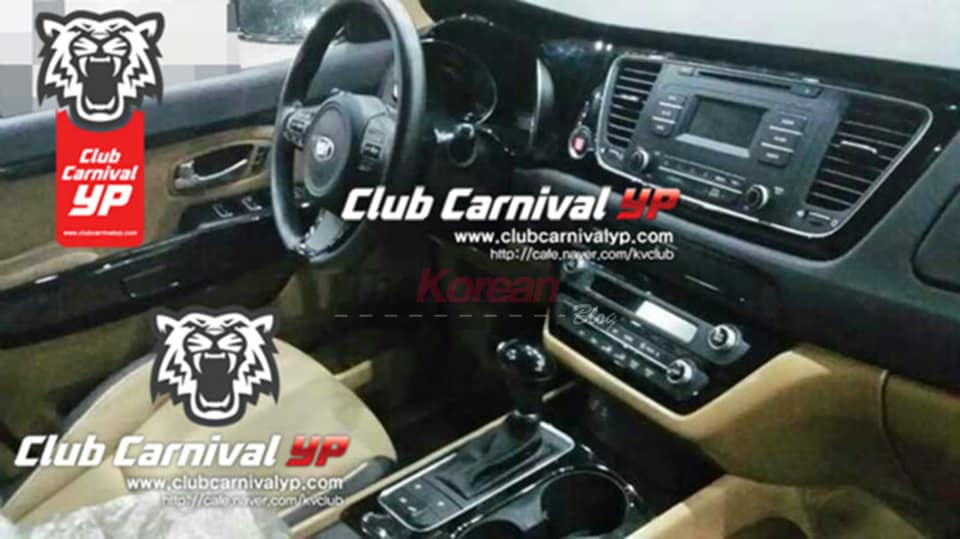 interior del Kia Sedona 2016 / Carnival 2015 totalmente sin camuflaje (1)