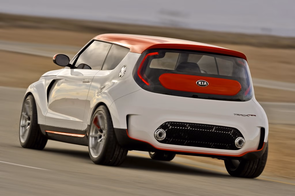 Kia Trackster Concept_002.jpg