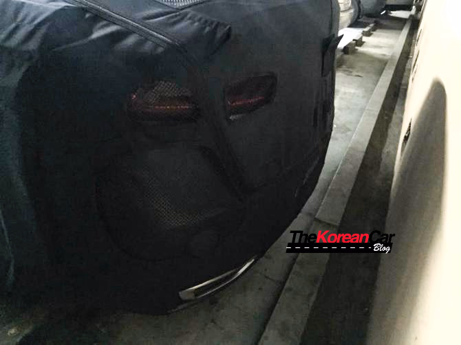 2016-kia-k7-cadenza-scooped-for-the-first-time