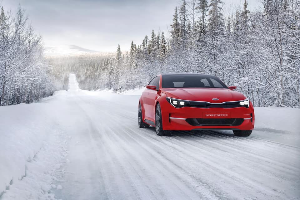 kia-sportspace-geneva-concept-optima-wagon (4)