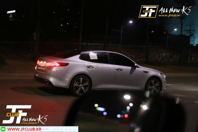 Kia Optima 2016 sin camuflaje desde todos los ángulos (1)