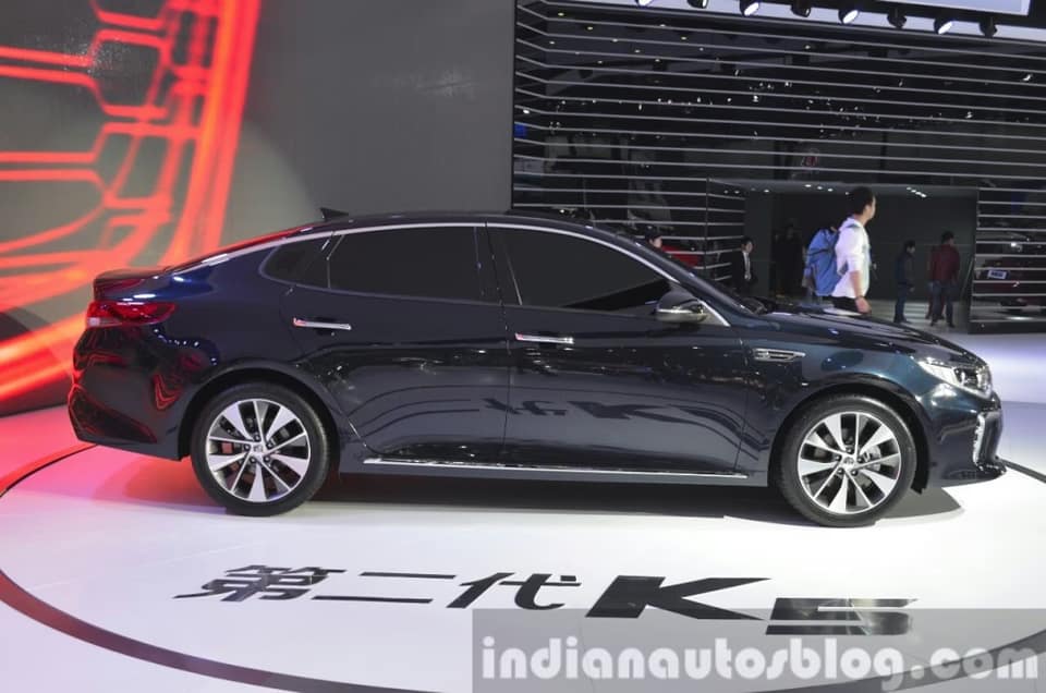 kia-k5-launched-2015-shangai-auto-show (6)