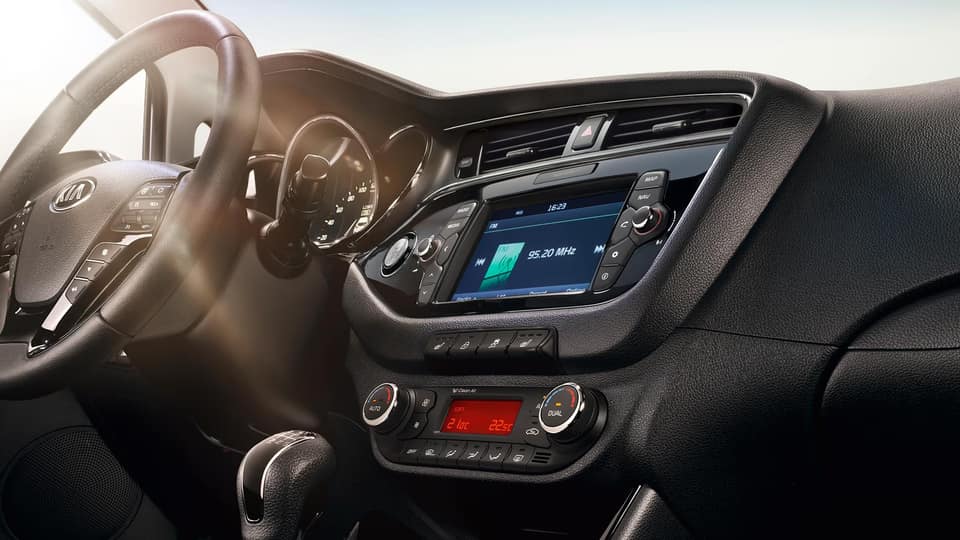 2016-kia-ceed-facelift (25)