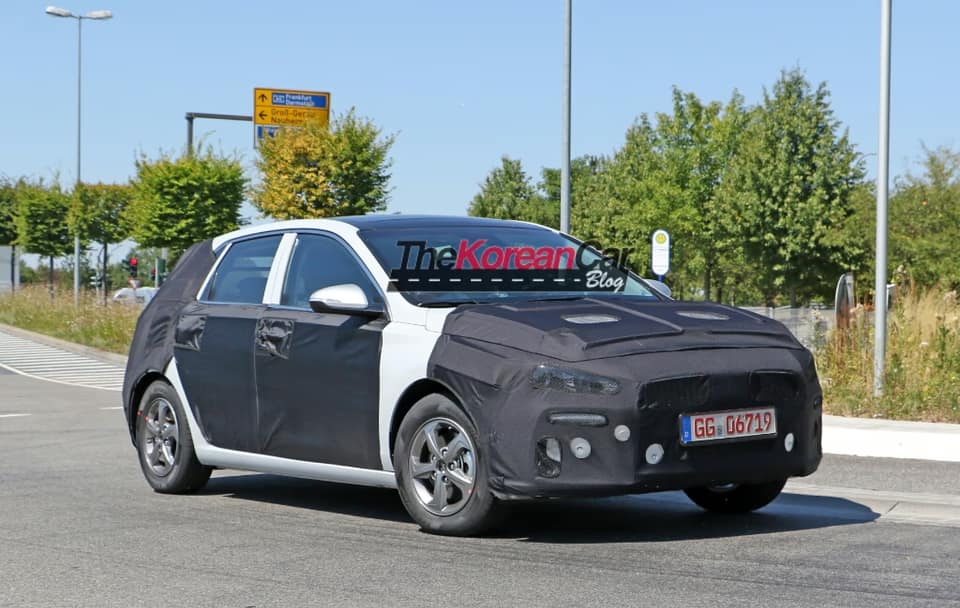 Hyundai i30 Sportsvan captado (4)