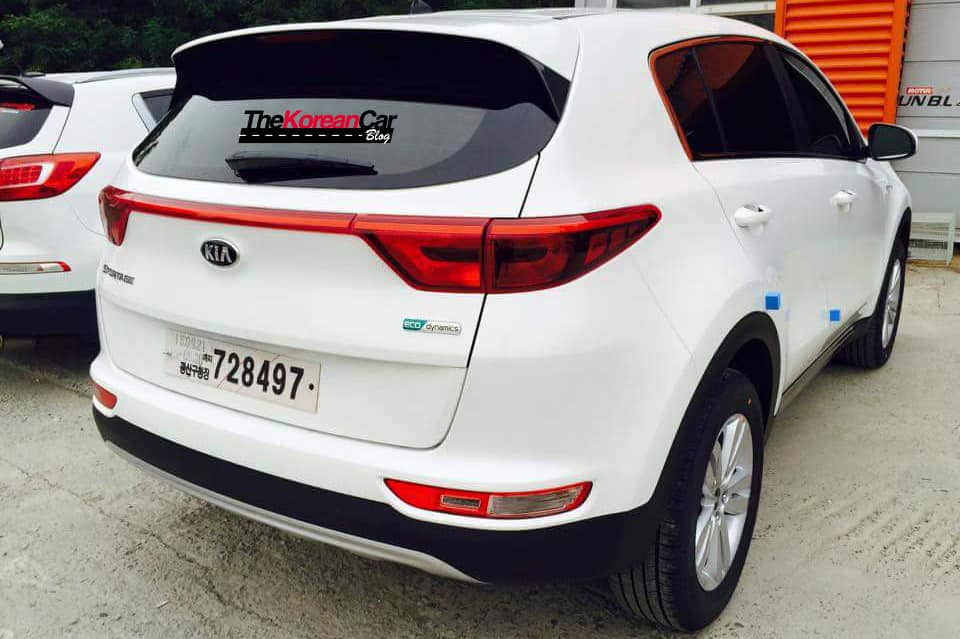 Kia Sportage 2016 version de base (4)
