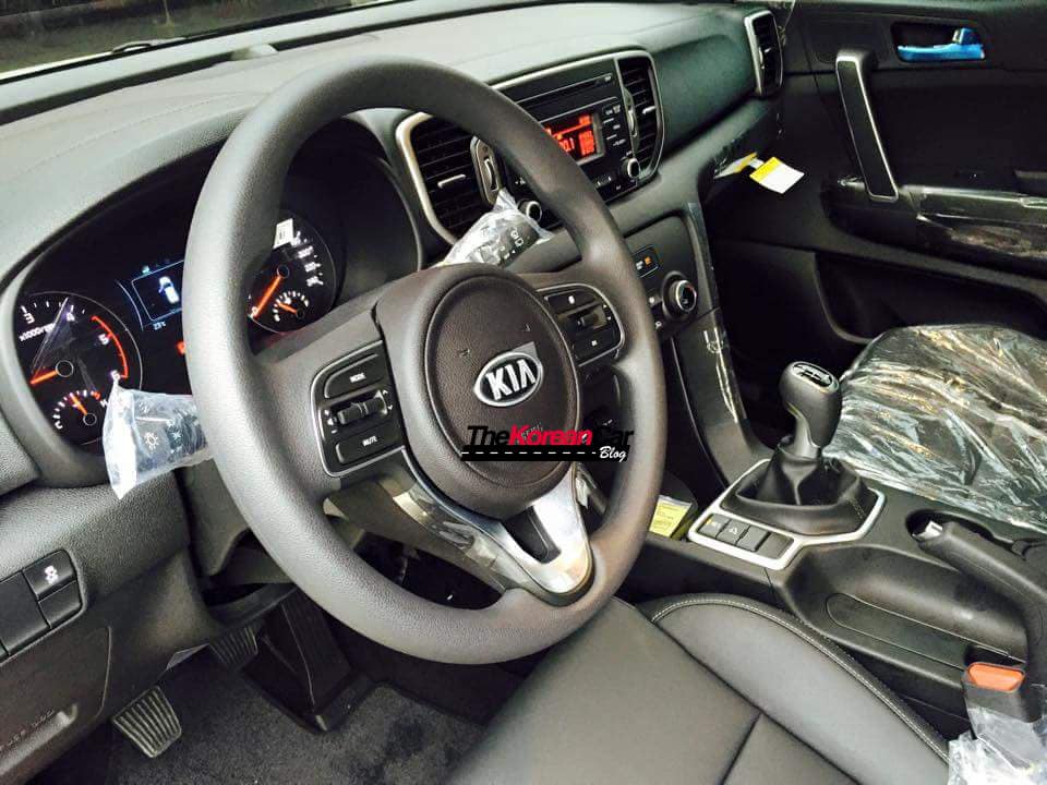 Kia Sportage 2016 version de base (5)