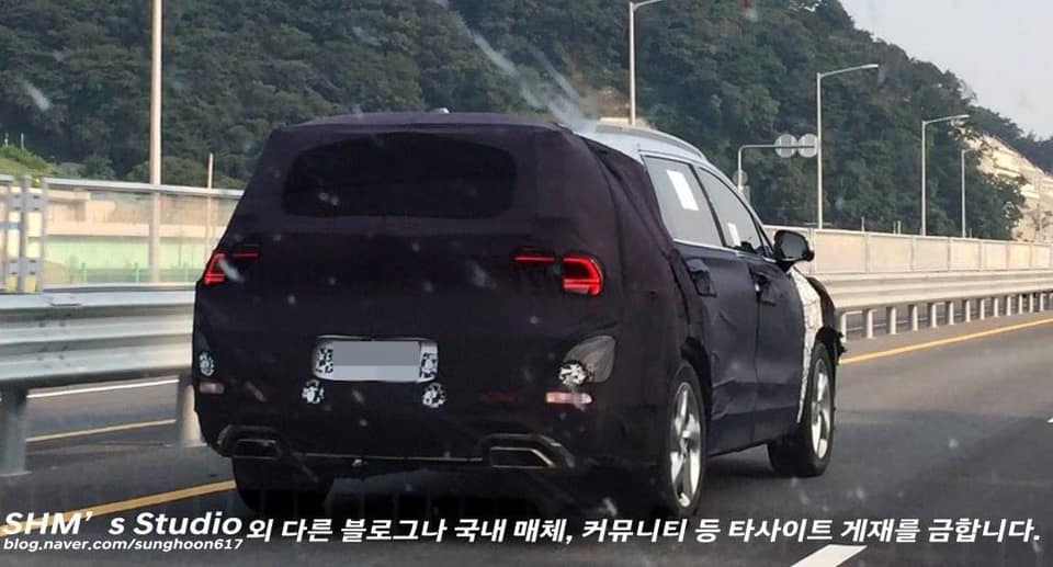 Geheimnisvoller Hyundai SUV Erlkönig könnte Santa Fe XL sein