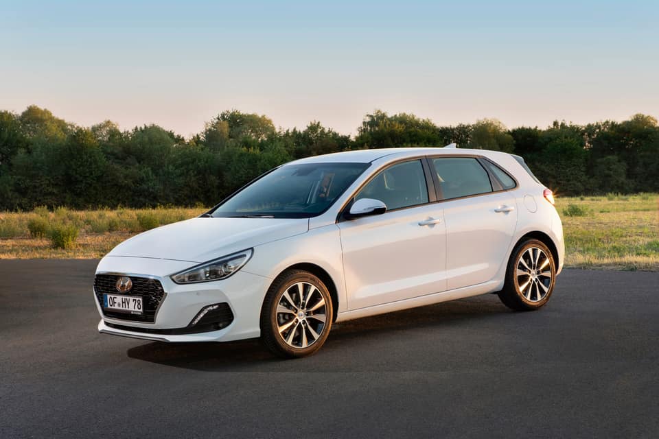 hyundai-i30-5door-sep2018-13