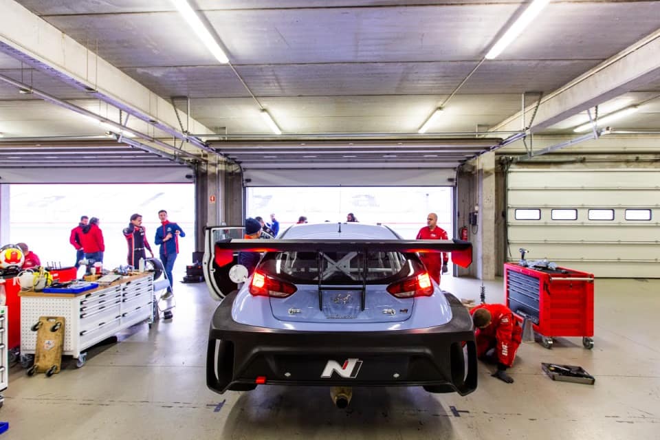 hyundai veloster n tcr (4)