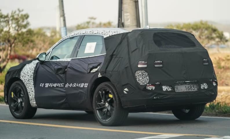 Genesis Electrified GV70 2
