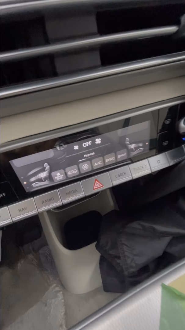 genesis gv60