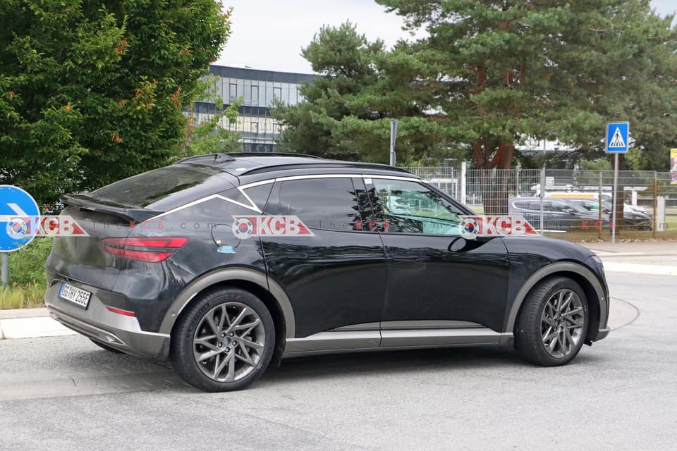 Genesis GV60